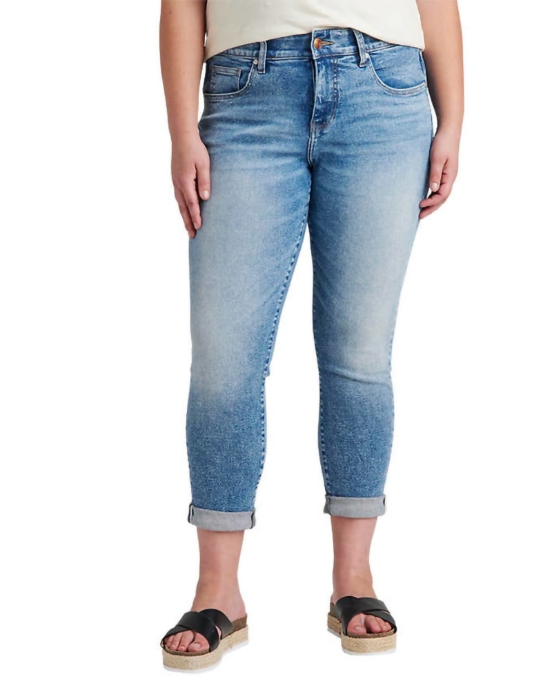 Front of a model wearing a size 20W Carter Girlfriend Jean - Plus In Del Mar in Del Mar by JAG. | dia_product_style_image_id:350728